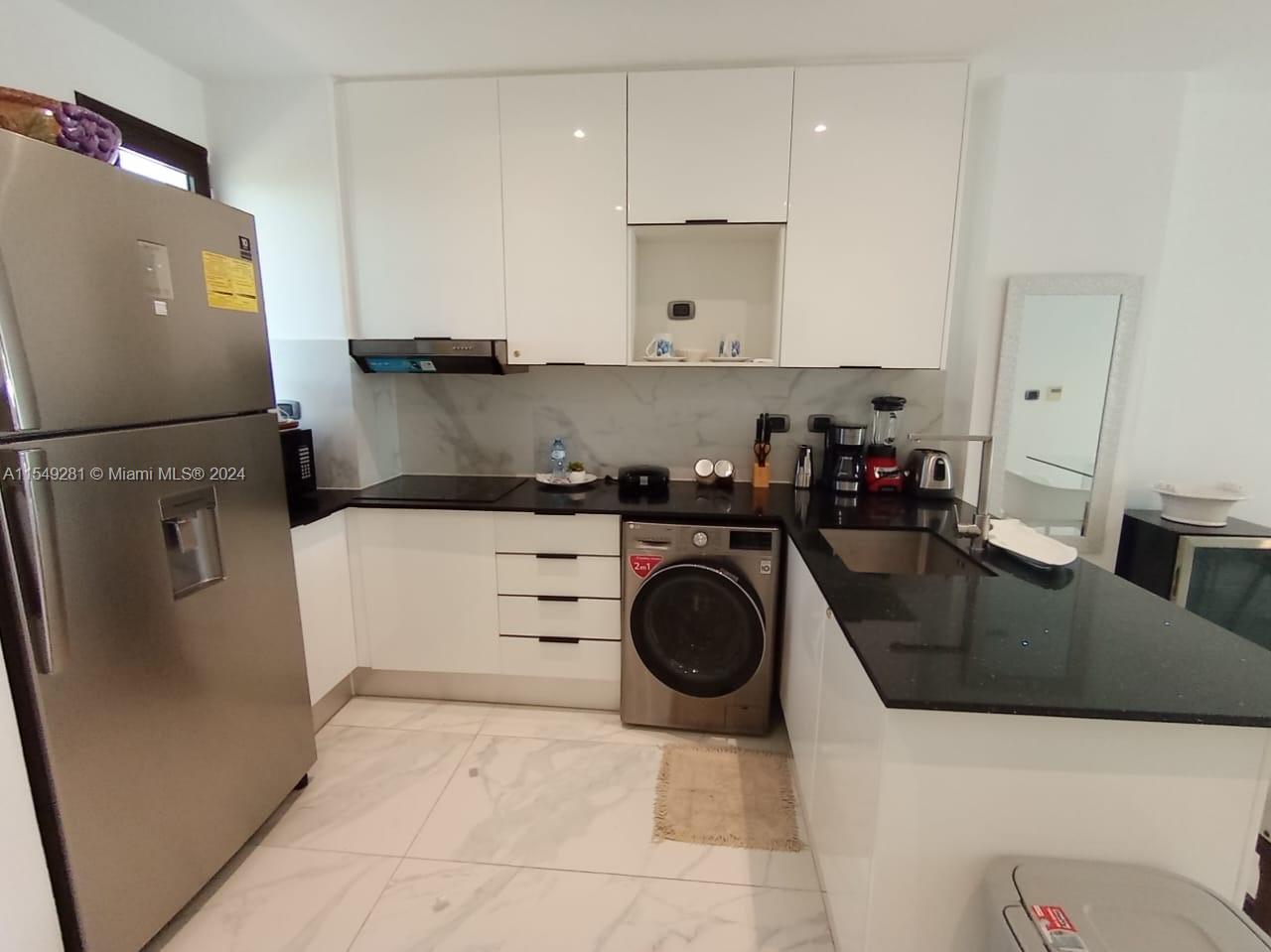 Splendid Condo Villa